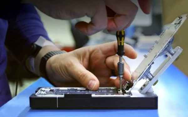 Apple Emin Akbatı Koza